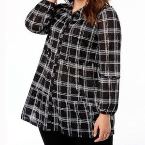 Style & Co Plus Size windowpane Printed Tiered Mesh Top size 3X Long sleeve